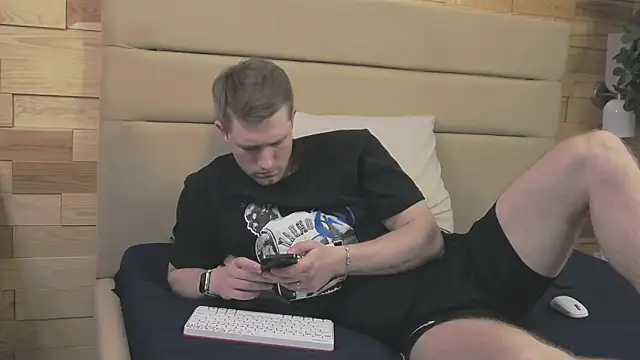 EthanPinkman live sex cam