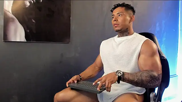 bradley_smith live sex cam