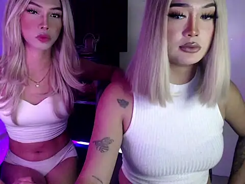 xLadyfuckerx live sex cam