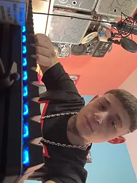 Nenejoven16- live sex cam