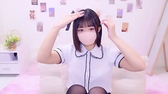 Hinata_Sun live sex cam