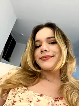 NicoleCut live sex cam