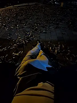 starvingo2002 live sex cam