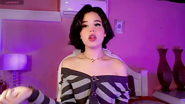 ClaudiaSophia live sex cam