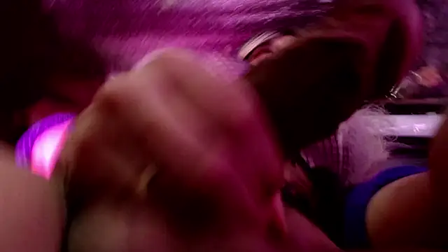 HoresCOCKLUCY live sex cam