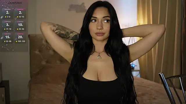 LindaWarners live sex cam