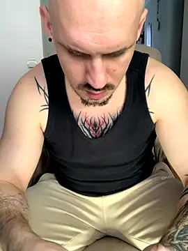 AssHunter4k live sex cam