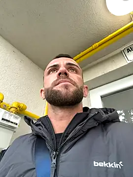 sexyman1936 live sex cam