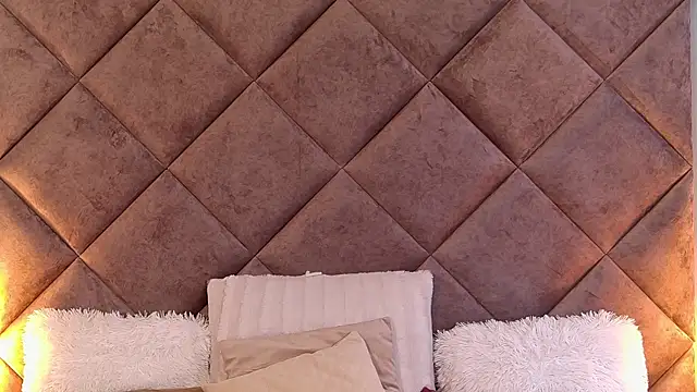 JaquelineM live sex cam