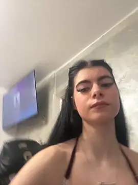 MissHerra2 live sex cam