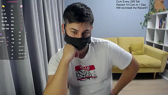 Tomguys live sex cam