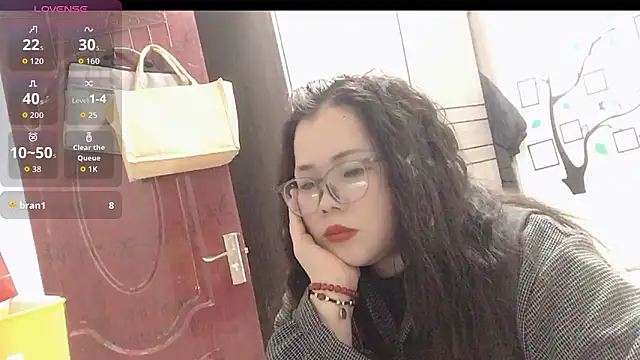 Huahua3187 live sex cam