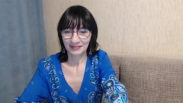 Erica95Bloom live sex cam