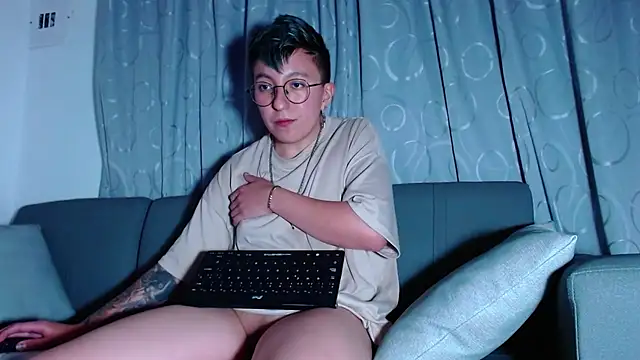 Sexyboy_666 live sex cam