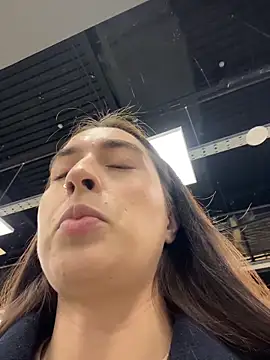 Holly_Play live sex cam