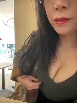 yourkeer live sex cam