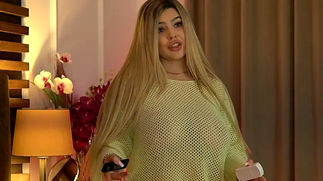 SophieBoobsX live sex cam