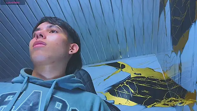 Suarezz10_ live sex cam