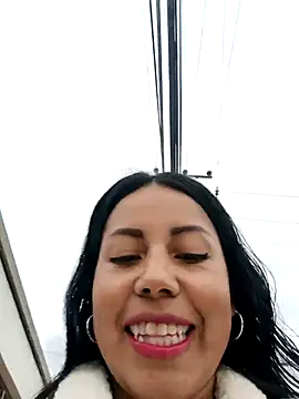 _andrea30 live sex cam