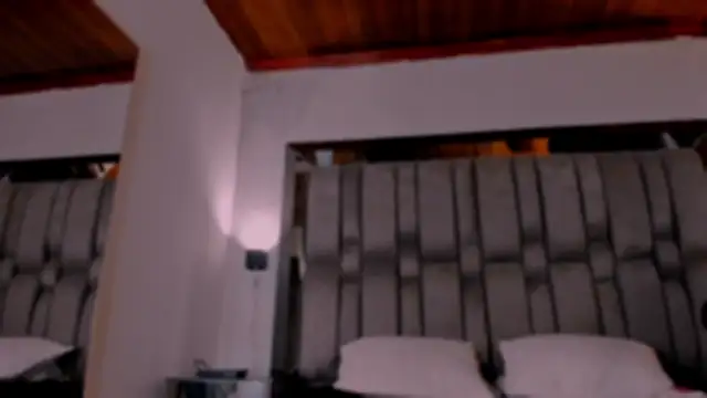 NikkySmiith live sex cam