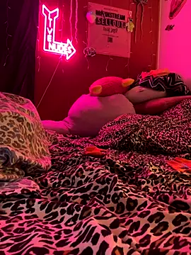 TranSexualJade95 live sex cam