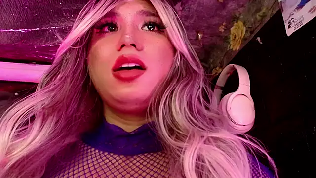 HoresCOCKLUCY live sex cam