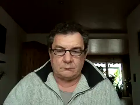 Nobbie444 live sex cam