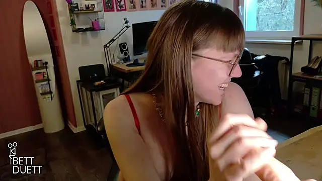 BettDuett live sex cam