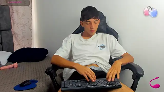 Maikol_Ortiz live sex cam