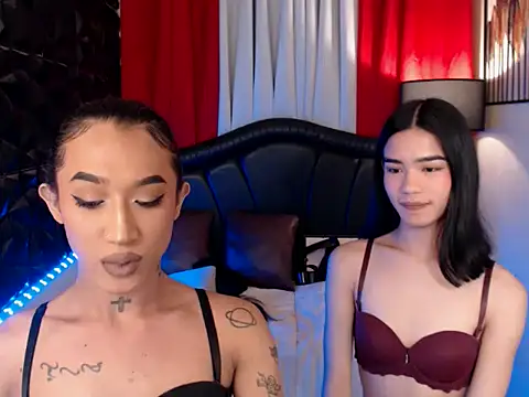 Valentina_Eloise live sex cam