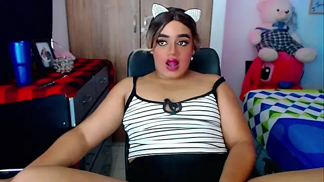 Amber_bigdick22 live sex cam