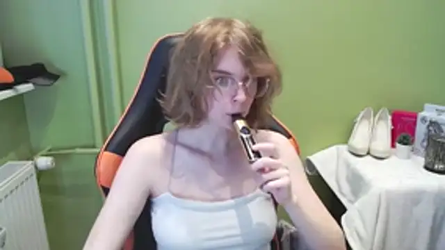 juicyPenny live sex cam