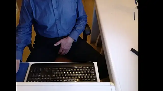 dutchpornking live sex cam