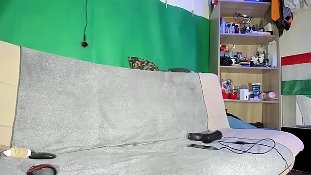 viraglaci18@xh live sex cam