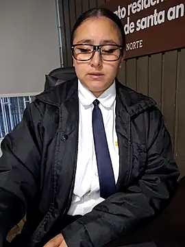 Cute_Penelope live sex cam