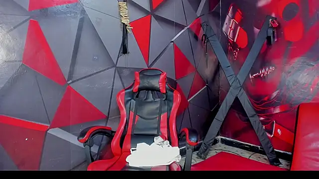 Hana_and_Zeta live sex cam