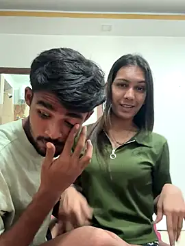 indianKrish2 live sex cam