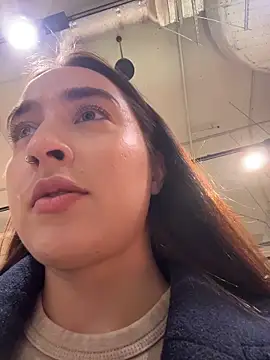 Holly_Play live sex cam