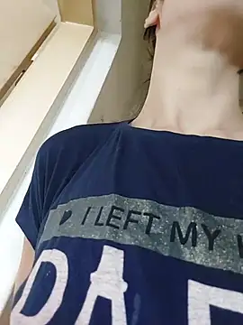 SheTheDeeevil live sex cam