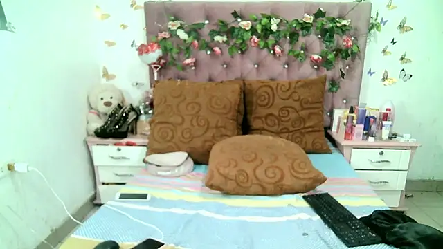 ValeriaTsx live sex cam