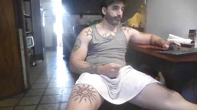 ozzypsico13 live sex cam