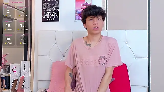 Axel__Evans live sex cam