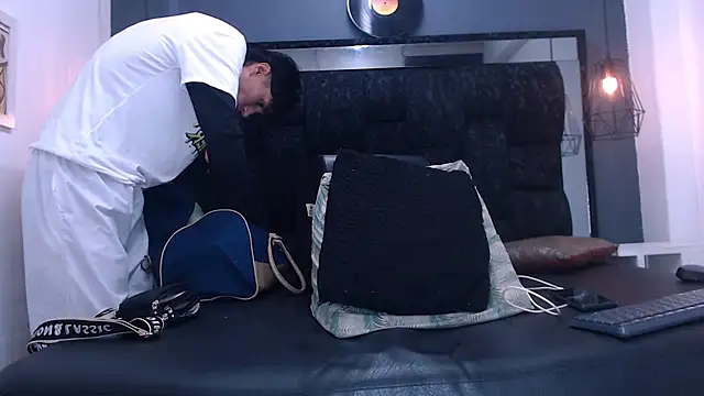 Daniel_delux_ live sex cam