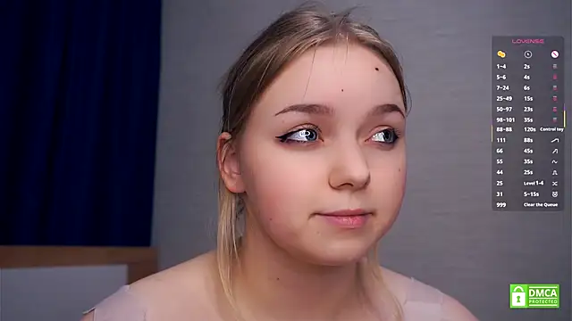 ZaraCreedon live sex cam