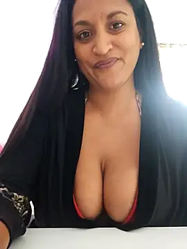 Busty_AriaX live sex cam