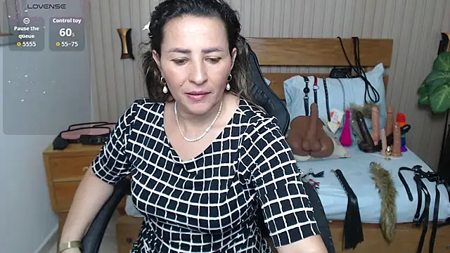 luciana_ballesteros_ live sex cam