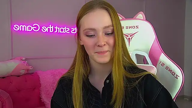 AgataFoxley live sex cam