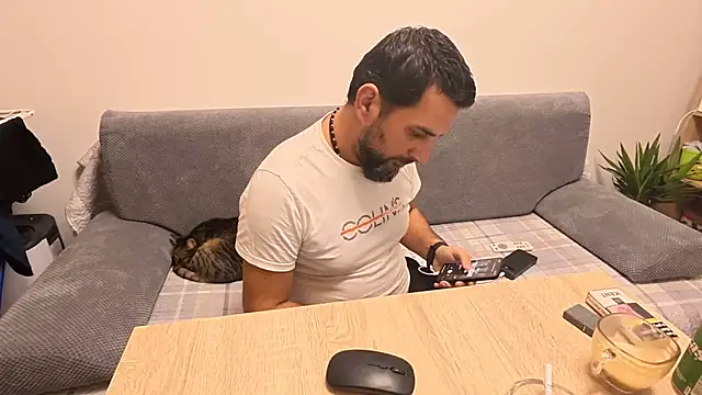 TARKAN1 live sex cam