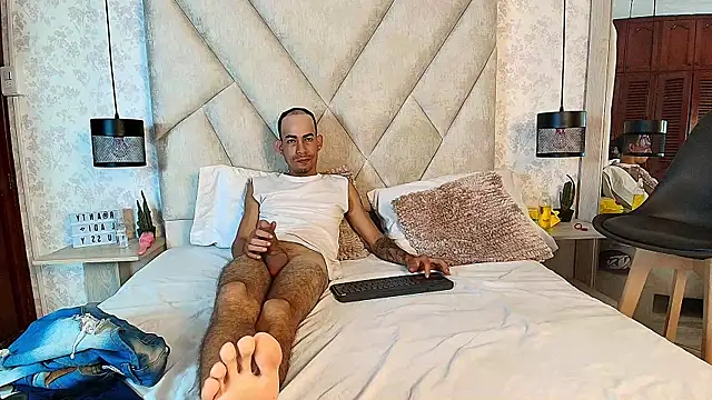 AmbarRaj live sex cam