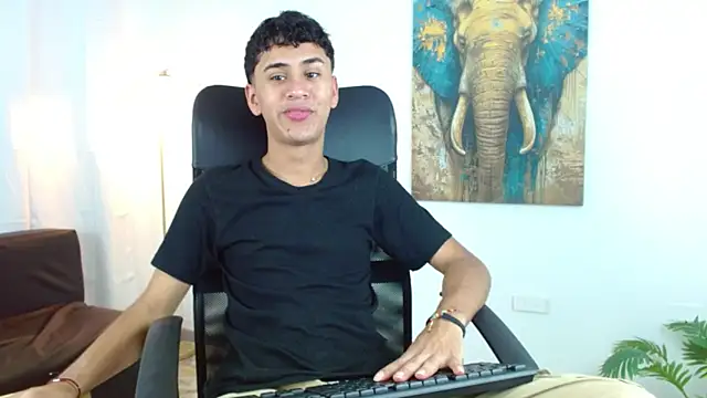 Alancum7 live sex cam